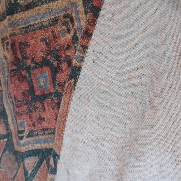 Southwestern Patterned Round Tablecloth - Picture 8 of 9